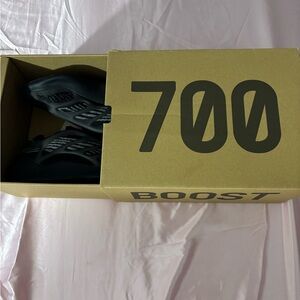 Adidas Yeezy Boost 700 V3 - Black and Gray